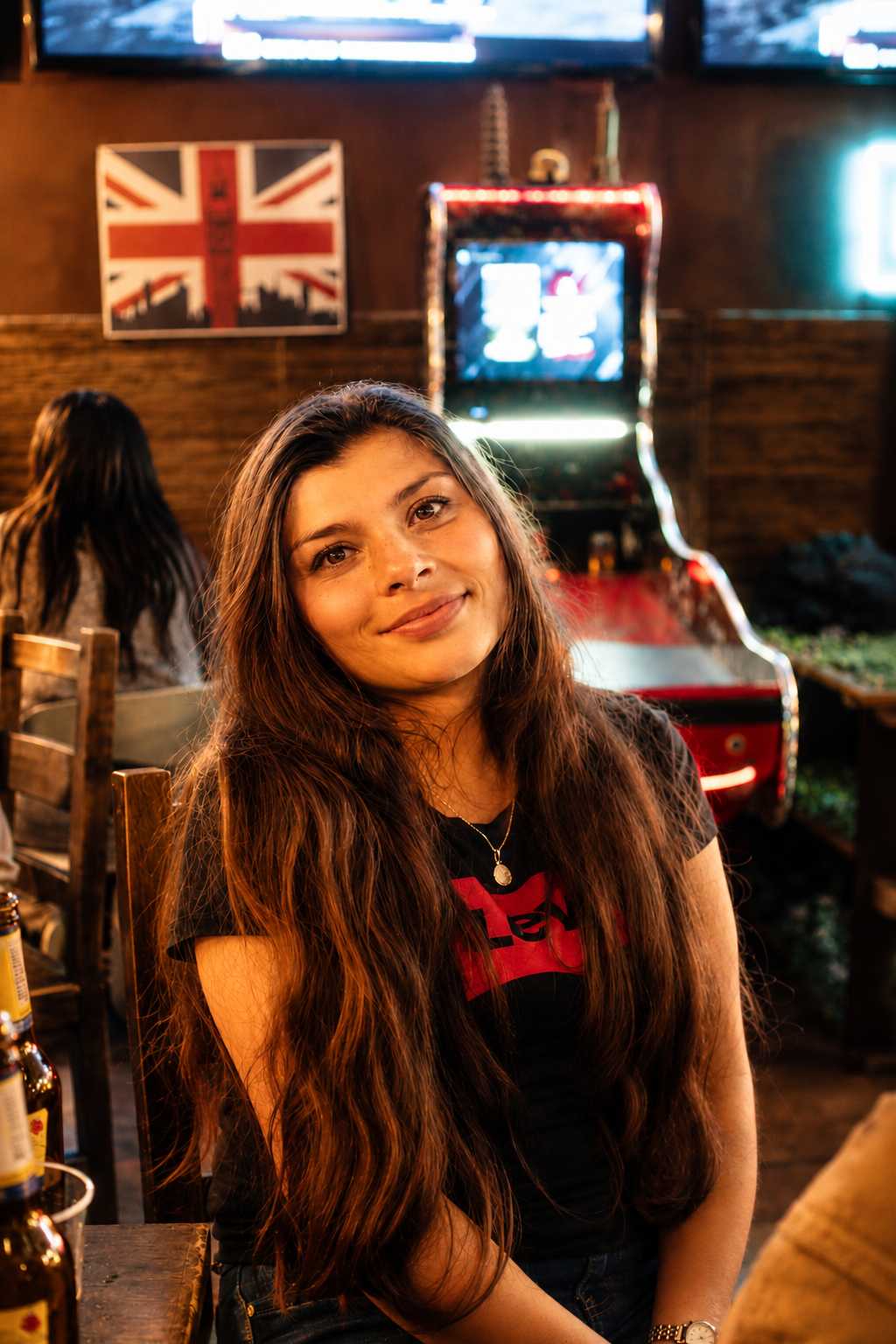 Espacio acogedor para compartir en Pictogramas Café Bar